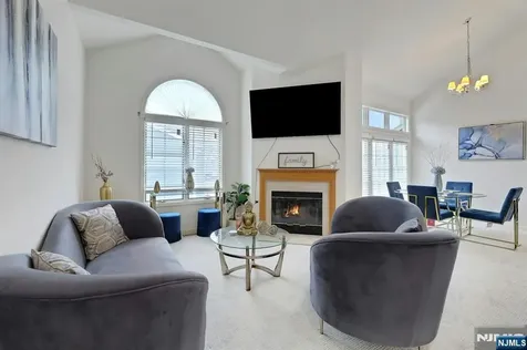 243 Cambridge Drive Ramsey NJ 07446