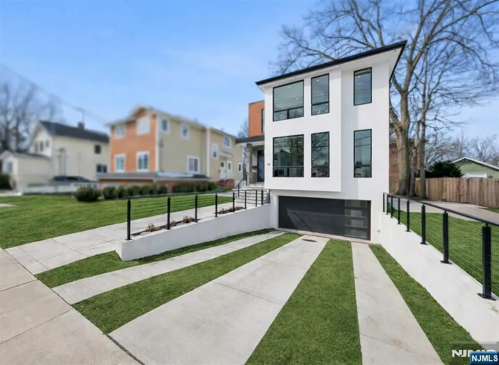 43 Grove Street Tenafly NJ 07670
