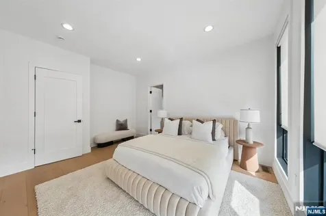 43 Grove Street Tenafly NJ 07670