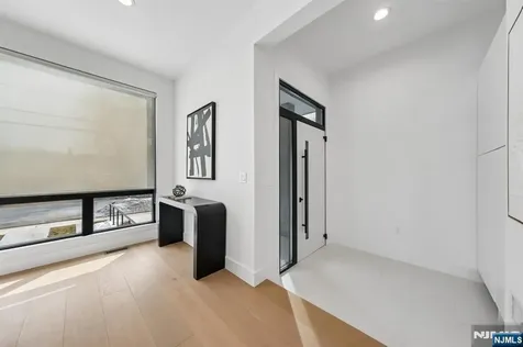 43 Grove Street Tenafly NJ 07670