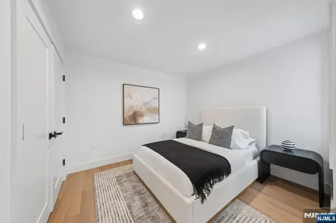 43 Grove Street Tenafly NJ 07670