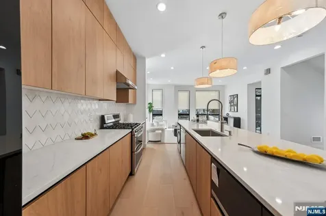 43 Grove Street Tenafly NJ 07670