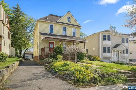 31 Park Avenue Dumont NJ 07628