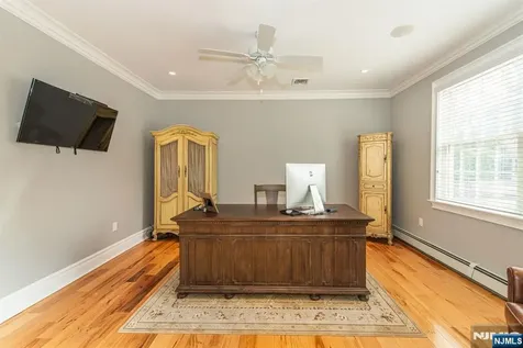 12 Maple Drive North Caldwell NJ 07006