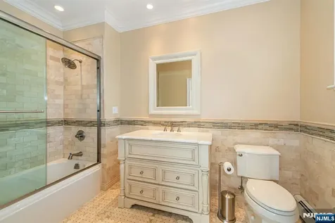 12 Maple Drive North Caldwell NJ 07006