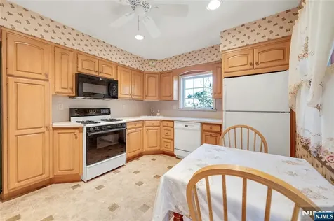 774 Austin Avenue Oradell NJ 07649