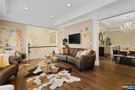 803 Heights Lane Tenafly NJ 07670