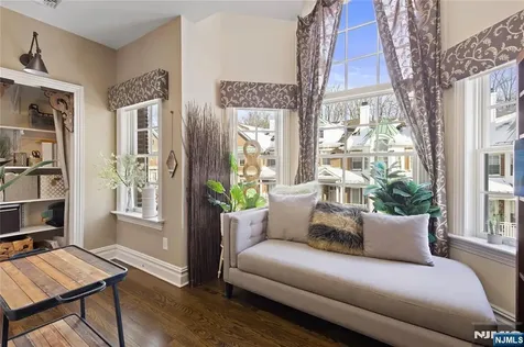 803 Heights Lane Tenafly NJ 07670
