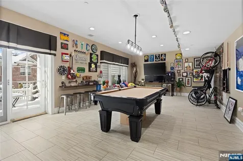 803 Heights Lane Tenafly NJ 07670