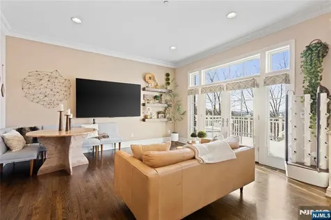 803 Heights Lane Tenafly NJ 07670