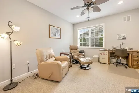 9116 Warrens Way Wanaque NJ 07465