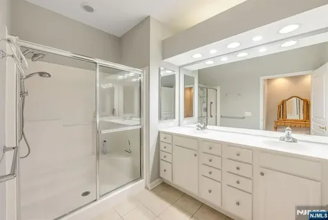 9116 Warrens Way Wanaque NJ 07465