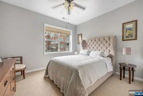 9116 Warrens Way Wanaque NJ 07465