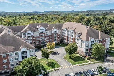 9116 Warrens Way Wanaque NJ 07465