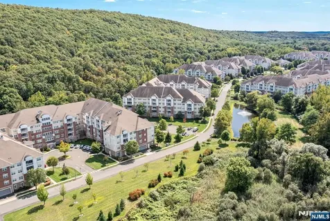 9116 Warrens Way Wanaque NJ 07465