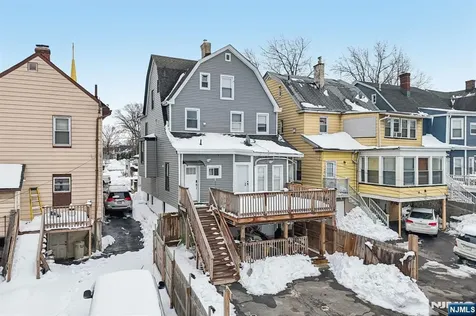 315 Grove Street East Orange NJ 07017