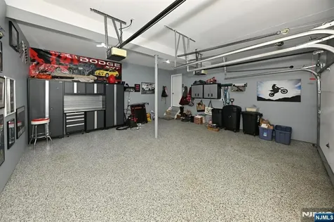 15 Drake Drive Hillsdale NJ 07642