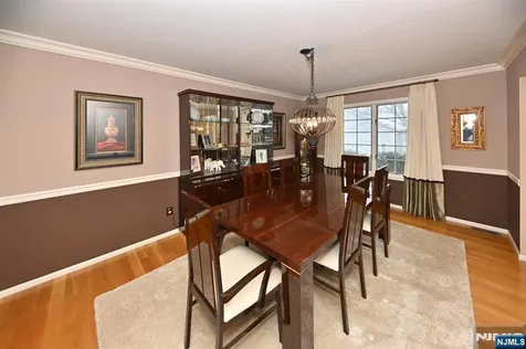 15 Drake Drive Hillsdale NJ 07642