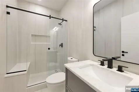 84 Depeyster Avenue Tenafly NJ 07670