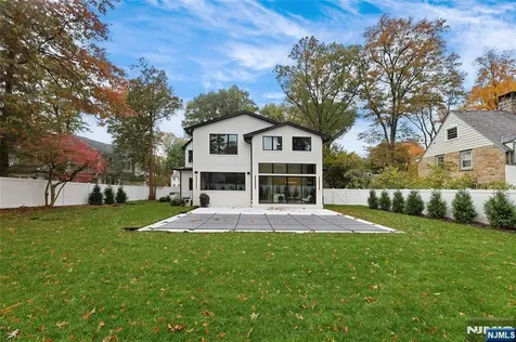 84 Depeyster Avenue Tenafly NJ 07670