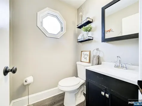 23 Otis Place Verona NJ 07044