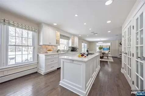 202 Chestnut Ridge Road Saddle River NJ 07458