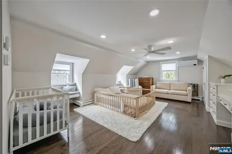 202 Chestnut Ridge Road Saddle River NJ 07458