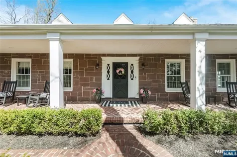 202 Chestnut Ridge Road Saddle River NJ 07458