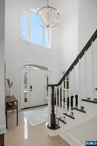 379 Butternut Avenue Wyckoff NJ 07481