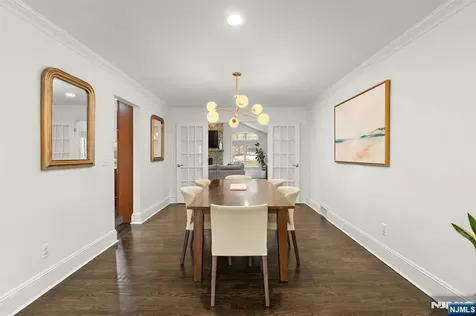 379 Butternut Avenue Wyckoff NJ 07481