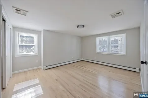 252 Knickerbocker Road Closter NJ 07624