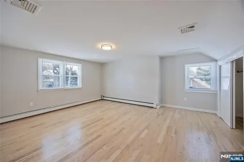 252 Knickerbocker Road Closter NJ 07624
