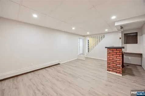 252 Knickerbocker Road Closter NJ 07624