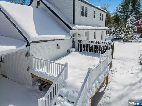 252 Knickerbocker Road Closter NJ 07624