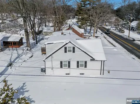 252 Knickerbocker Road Closter NJ 07624