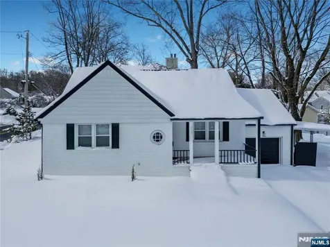 252 Knickerbocker Road Closter NJ 07624