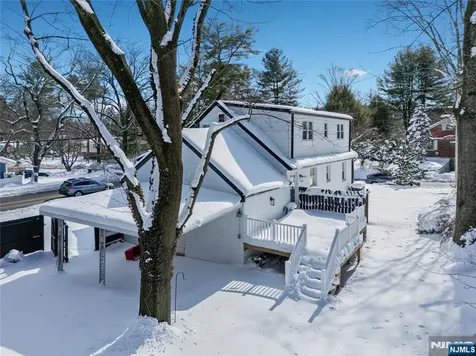 252 Knickerbocker Road Closter NJ 07624