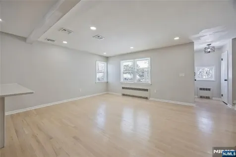 252 Knickerbocker Road Closter NJ 07624
