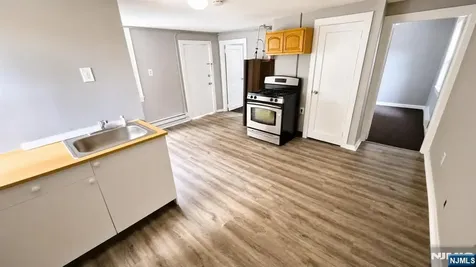 309 Hudson Street Hackensack NJ 07601