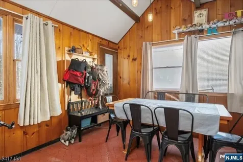 407 Diggles Place Vernon NJ 07422