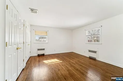 204 Pierron Street Northvale NJ 07647