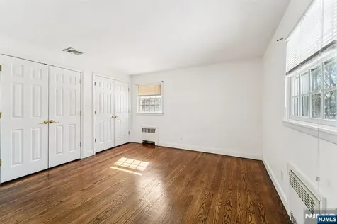 204 Pierron Street Northvale NJ 07647