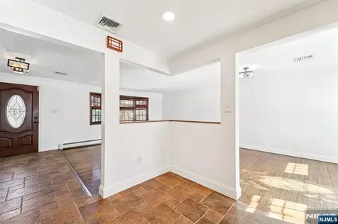 204 Pierron Street Northvale NJ 07647
