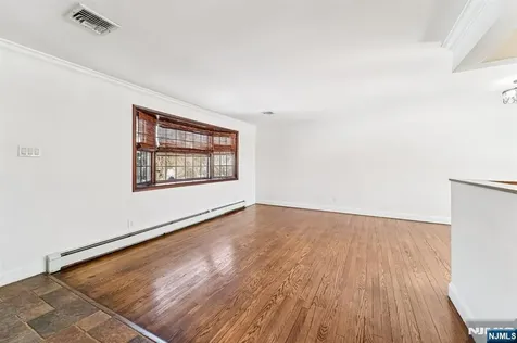 204 Pierron Street Northvale NJ 07647
