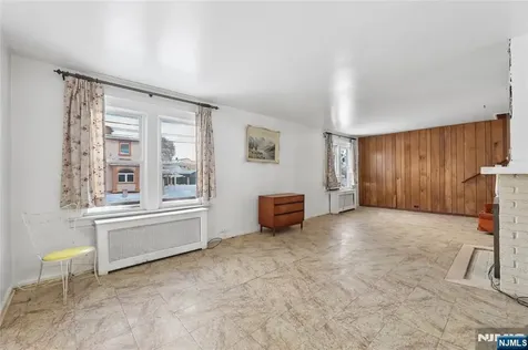 185 Park Avenue Passaic NJ 07055