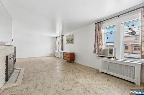 185 Park Avenue Passaic NJ 07055