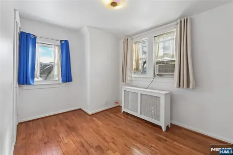 185 Park Avenue Passaic NJ 07055