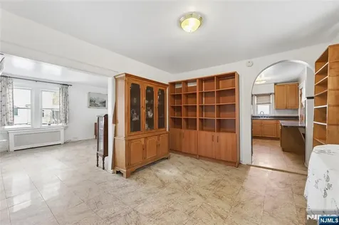 185 Park Avenue Passaic NJ 07055