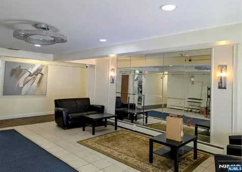 333 Grand Avenue Palisades Park NJ 07650