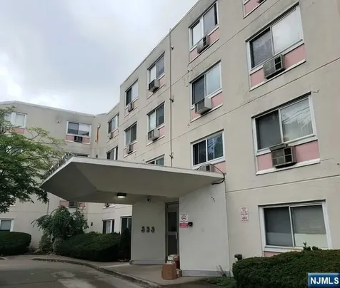 333 Grand Avenue Palisades Park NJ 07650